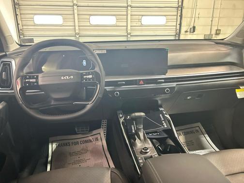 Jungle Green 2026 Kia Sorento SX