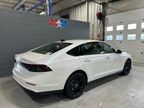 2025 Honda Accord Sport SE 1.5T