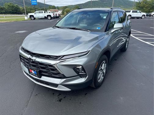 Sterling Gray Metallic 2026 Chevrolet Blazer 2LT
