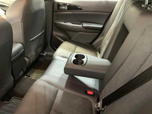 2026 Mitsubishi Eclipse Cross SE