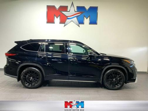 2023 Toyota Highlander XSE