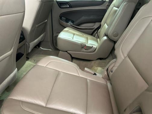 Champagne Silver Metallic 2017 Chevrolet Tahoe LT