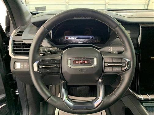 2024 GMC Acadia AWD AT4