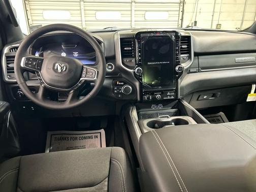 Granite Crystal Metallic Clearcoat 2026 RAM 1500 Big Horn/Lone Star
