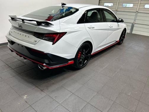 Atlas White 2026 Hyundai ELANTRA N Base