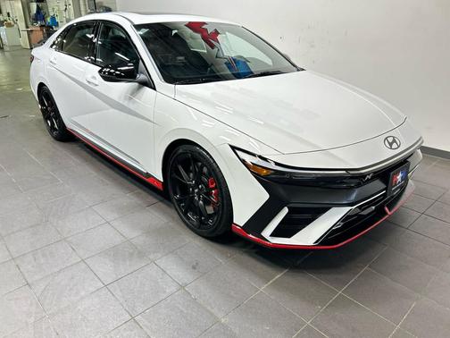 Atlas White 2026 Hyundai ELANTRA N Base