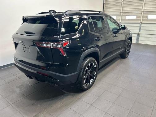 Mosaic Black Metallic 2026 Chevrolet Equinox AWD RS