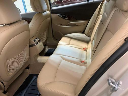 Gold Mist Metallic 2011 Buick LaCrosse CXL