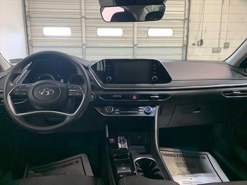 2022 Hyundai SONATA SEL