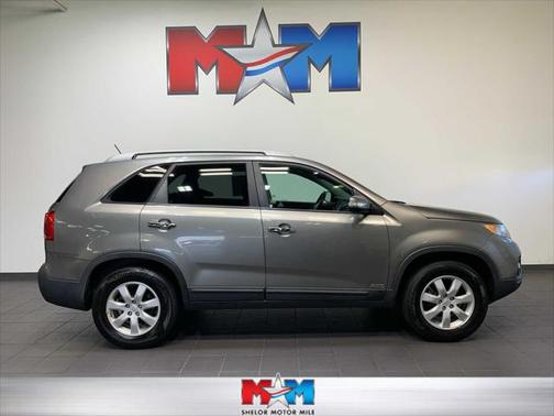 2011 Kia Sorento LX
