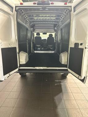 Bright White Clearcoat 2023 RAM ProMaster 2500 High Roof
