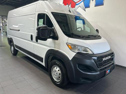 Bright White Clearcoat 2023 RAM ProMaster 2500 High Roof