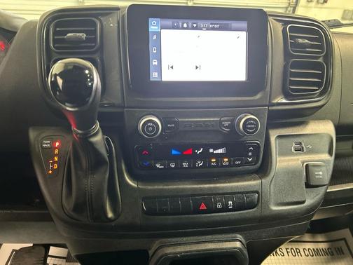Bright White Clearcoat 2023 RAM ProMaster 2500 High Roof