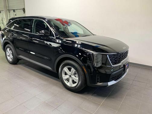 Ebony Black 2026 Kia Sorento LX