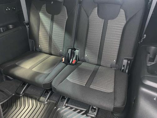 Ebony Black 2026 Kia Sorento LX