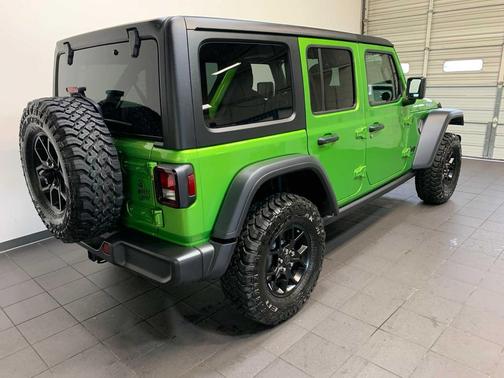 2025 Jeep Wrangler Willys
