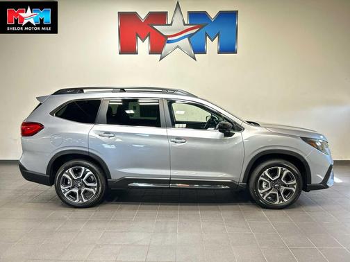 Ice Silver Metallic 2026 Subaru Ascent Limited 7-Passenger