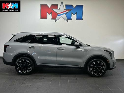 Wolf Gray 2026 Kia Sorento EX