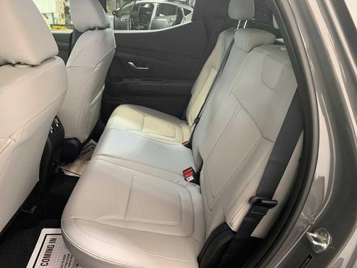 2026 Hyundai SANTA CRUZ SEL Activity