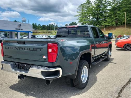 Cypress Gray 2026 Chevrolet Silverado 3500 LT