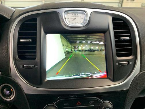 2019 Chrysler 300 Limited