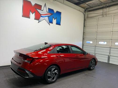 2025 Hyundai ELANTRA Sport