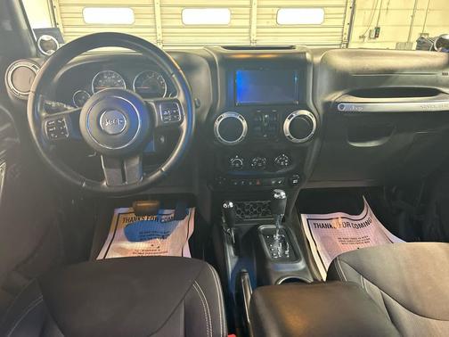 Black Clearcoat 2014 Jeep Wrangler Unlimited Rubicon
