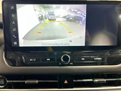 White Diamond 2026 Mitsubishi Outlander ES S-AWC