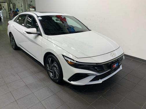 2024 Hyundai ELANTRA HEV Limited
