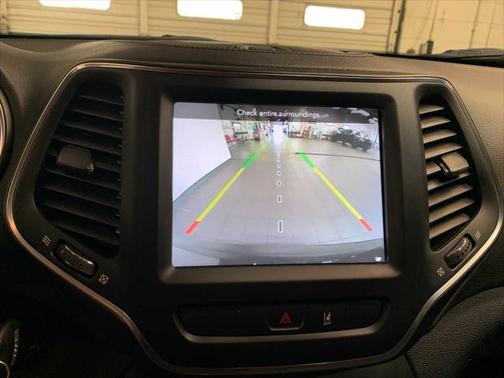 2022 Jeep Cherokee X 4x4