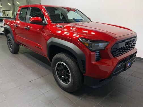 2026 Toyota Tacoma Hybrid TRD Off Road