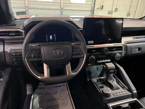 2026 Toyota Tacoma Hybrid TRD Off Road