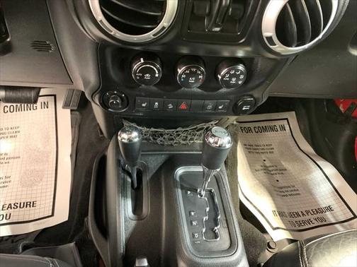 2014 Jeep Wrangler Unlimited Sahara