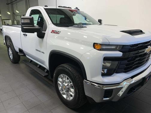 2026 Chevrolet Silverado 3500 WT