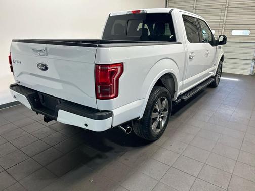 OXFORD WHITE 2016 Ford F-150 Lariat