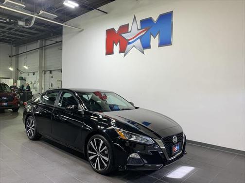 2022 Nissan Altima SR VC-Turbo FWD