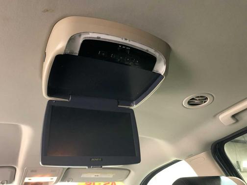 2013 Chevrolet Suburban 1500 LS