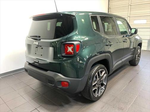 2021 Jeep Renegade Jeepster 4x4