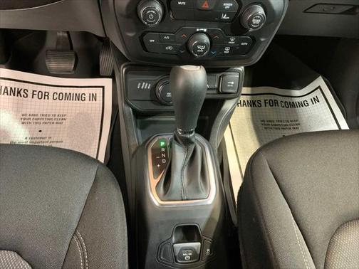 2021 Jeep Renegade Jeepster 4x4