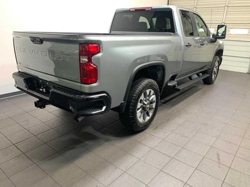 2026 Chevrolet Silverado 2500 Custom