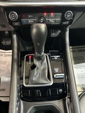 Bright White Clearcoat 2024 Jeep Compass Latitude