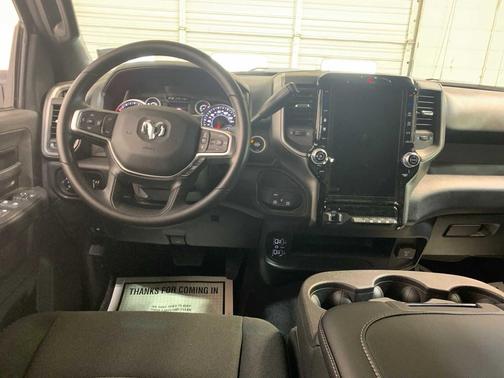 2025 RAM 2500 Tradesman Crew Cab 4x4 6'4' Box