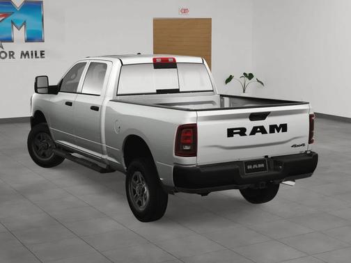 2025 RAM 2500 Tradesman Crew Cab 4x4 6'4' Box