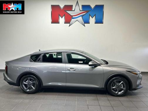 Steel Gray 2026 Kia K4 LXS