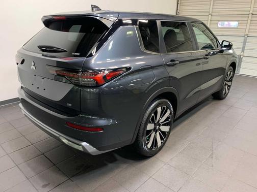 2025 Mitsubishi Outlander SE 2.5 S-AWC