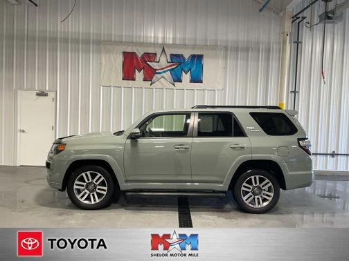 Lunar Rock 2022 Toyota 4Runner TRD Sport