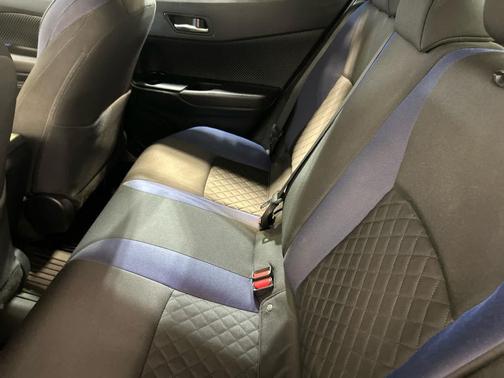 Black Sand Pearl 2021 Toyota C-HR XLE