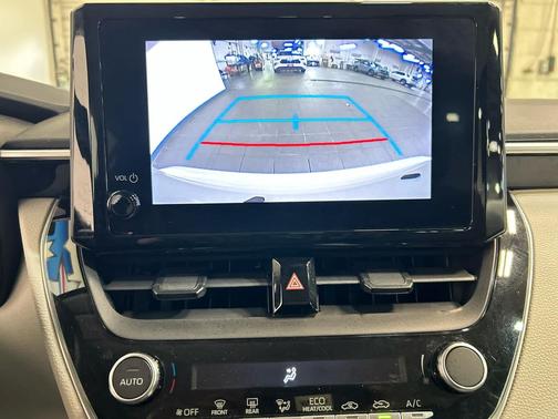 Ice Cap 2023 Toyota Corolla LE