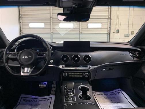 2022 Kia Stinger GT2