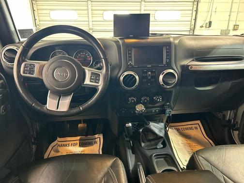 Billet Silver Metallic Clearcoat 2016 Jeep Wrangler Unlimited Rubicon